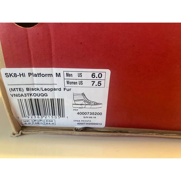 VANS - Picture 3 of 3